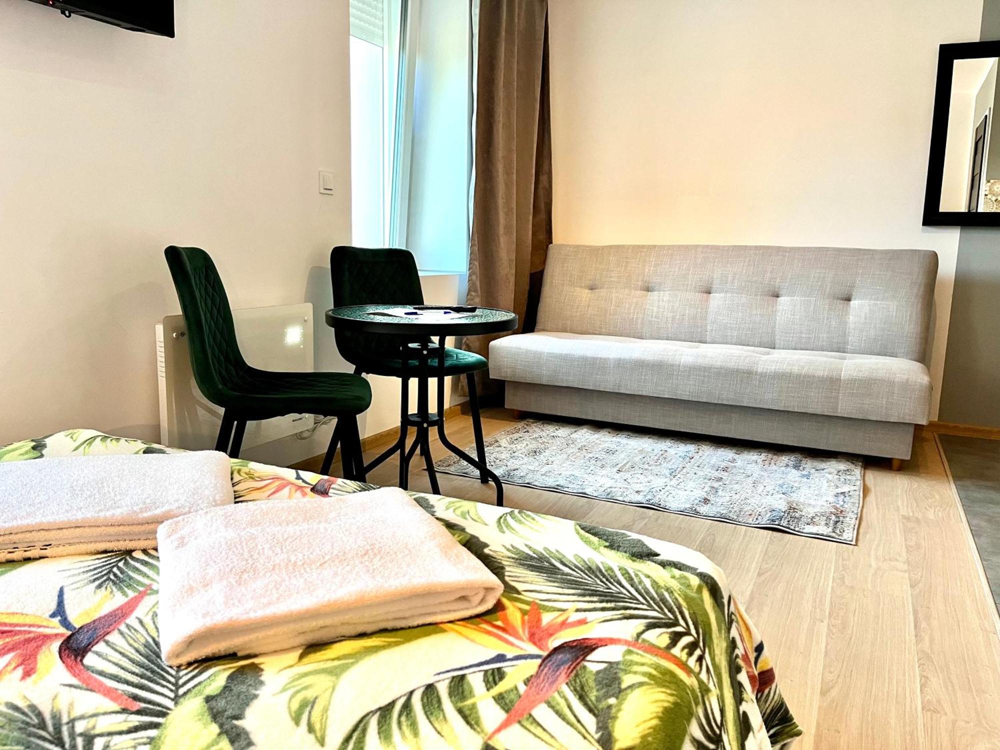 3 Budget Stay Apartments Zgorzelec Esterno foto